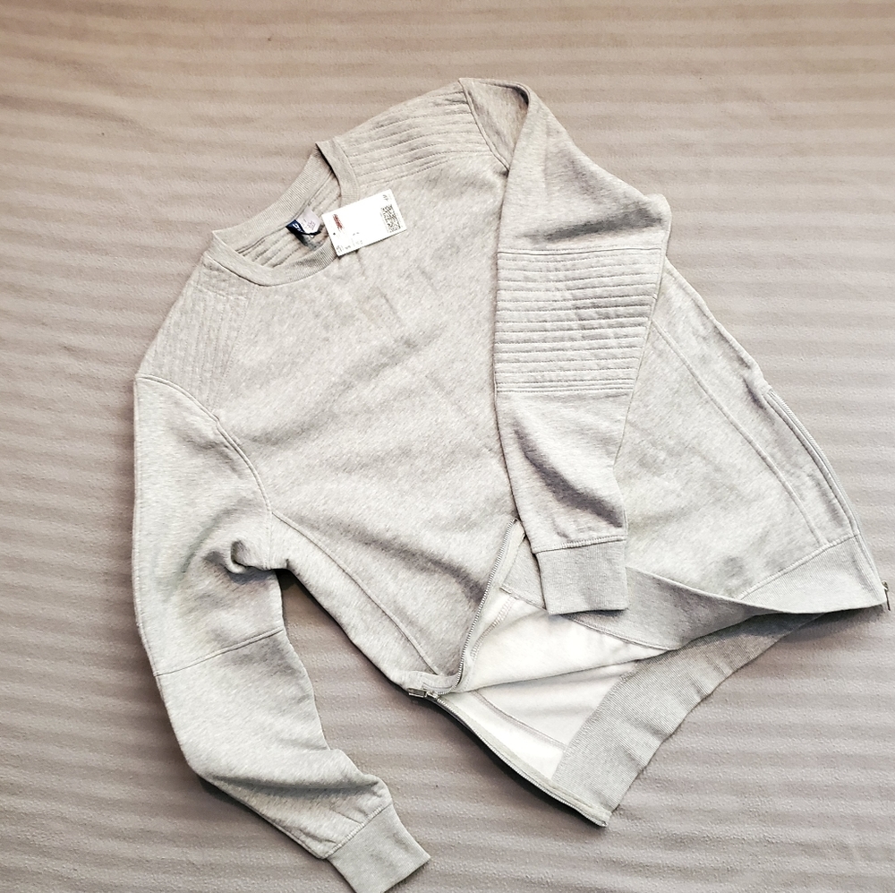 Zipper Crewneck Sweatshirt